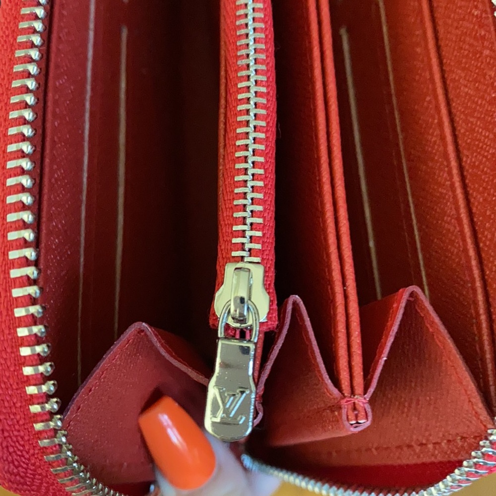 wallet - Picture 5 of 7